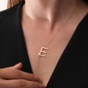 E Harfi Sallantılı  Altın Kolye