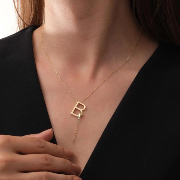 'B' Harf Sallantılı Kolye 